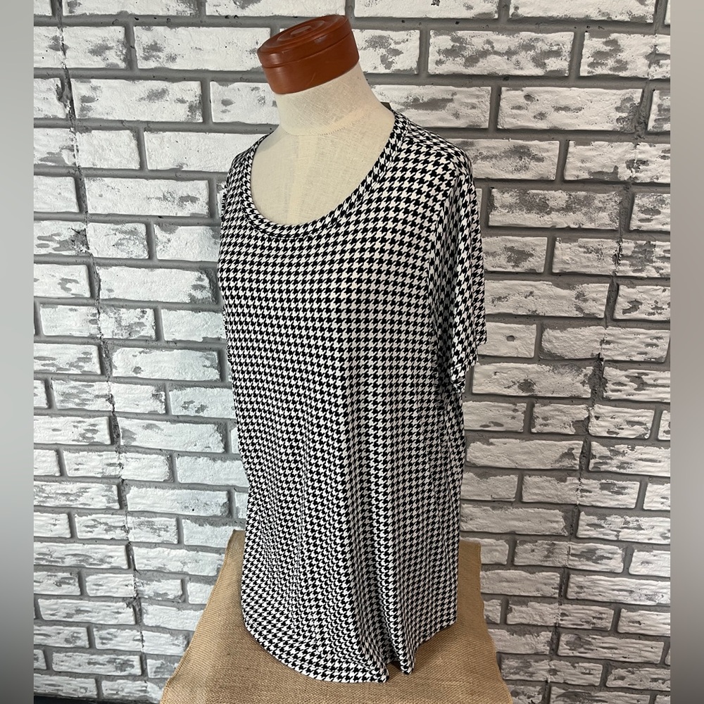 Maurice’s Houndstooth Blouse, Size OX NWT